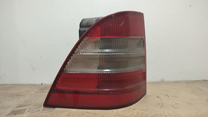 Achterlicht links Mercedes ML-Klasse