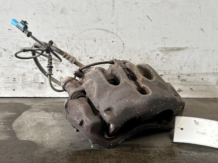 Remklauw (Tang) links-voor Mercedes Sprinter