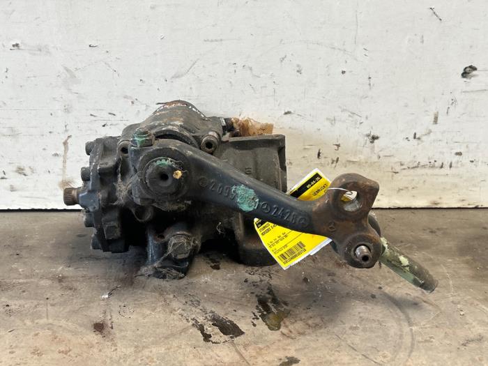 Crémaillère de direction Mercedes E-Klasse