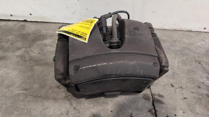 Etrier de frein (pince) avant droit Mercedes GLE