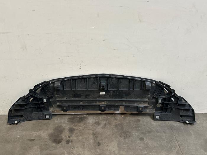 Pare-chocs plaque inférieure Mercedes GLA