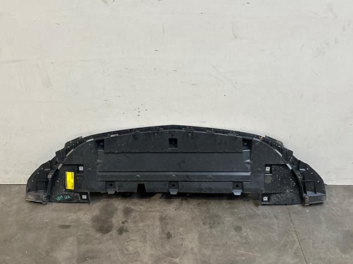 Pare-chocs plaque inférieure Mercedes GLA