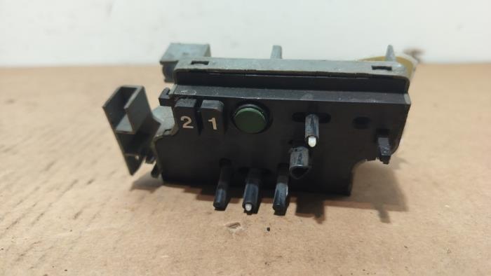 Przelacznik pozycji fotela Mercedes S-Klasse