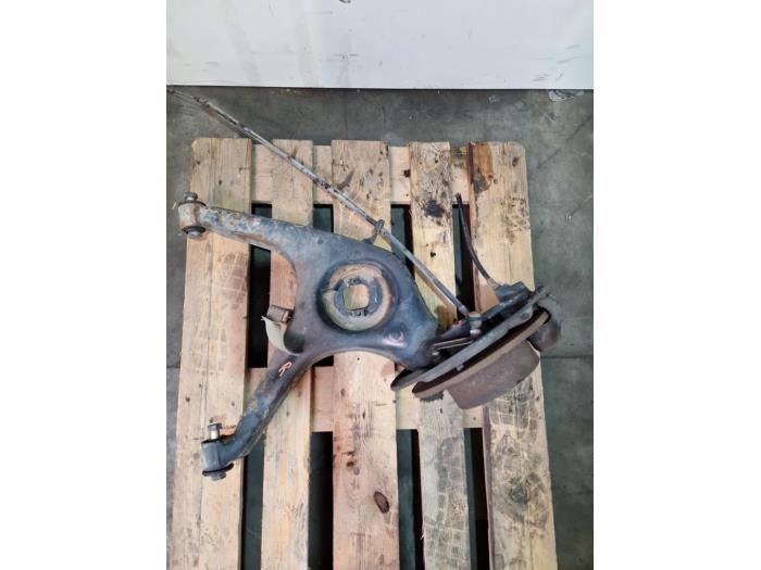 Fusee rechts-achter Mercedes 260SE-600SEL