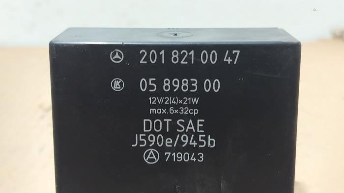 Przekaznik kierunkowskazu Mercedes 260SE-600SEL