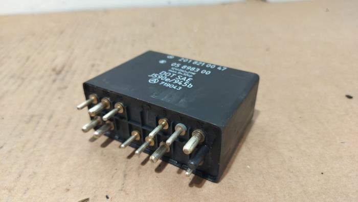 Przekaznik kierunkowskazu Mercedes 260SE-600SEL