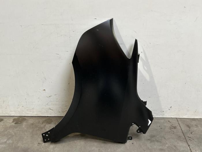 Front wing, left Mercedes Sprinter