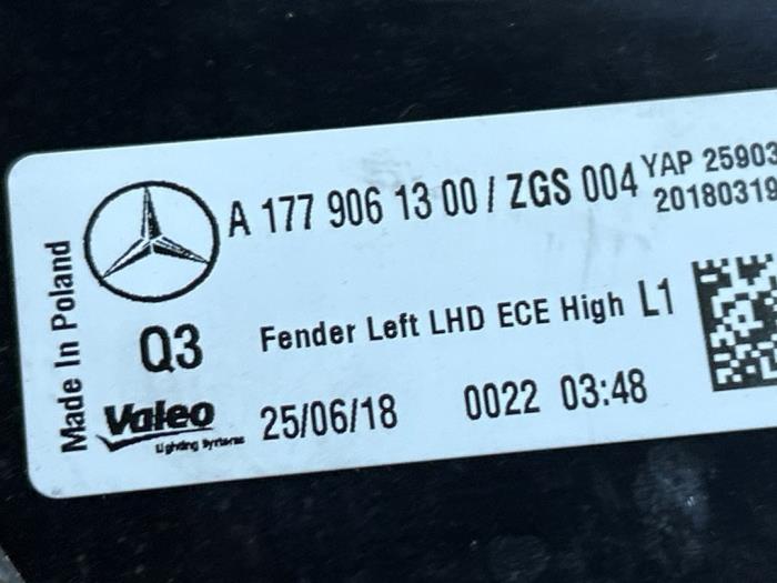 Tylne swiatlo pozycyjne lewe Mercedes A-Klasse