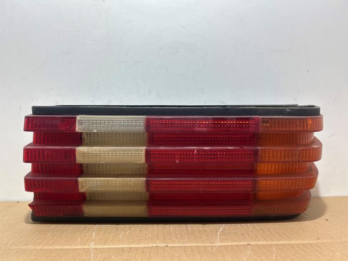 Feu arrière droit Mercedes S-Klasse