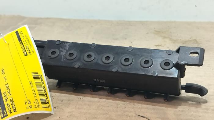 Przekaznik podcisnienia Mercedes S-Klasse