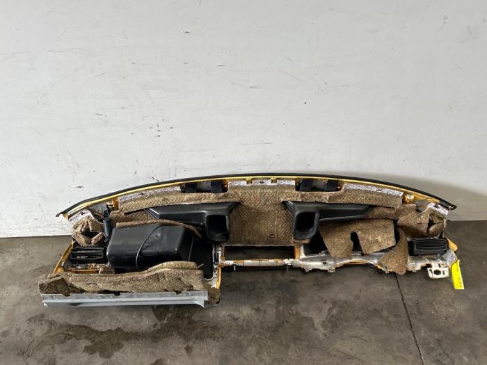 Dashboard Mercedes E-Klasse