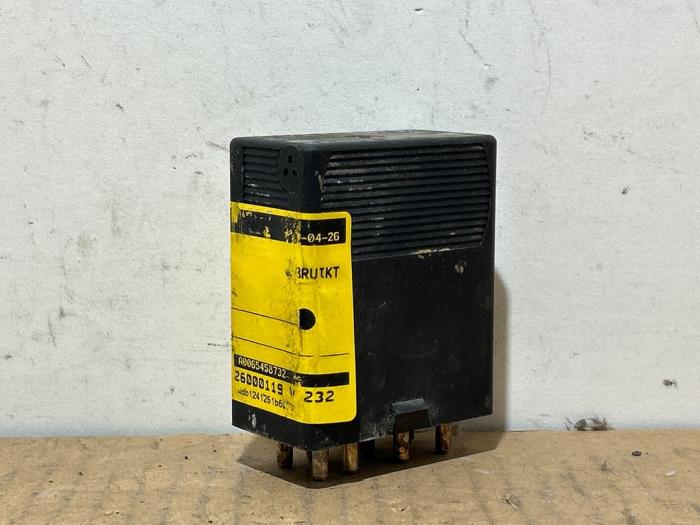 Fuel pump relay Mercedes E-Klasse