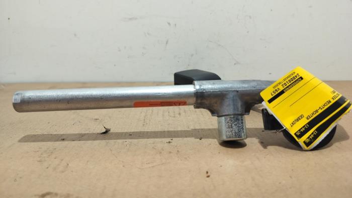 Lengüeta de cinturón de seguridad derecha detrás Mercedes CLK