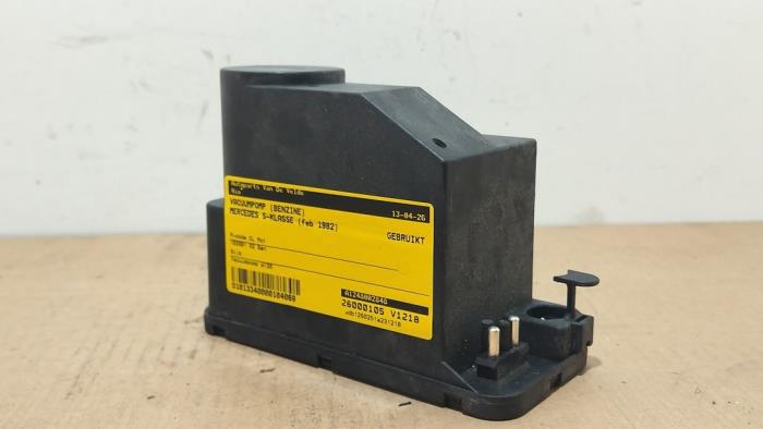 Pompa prózniowa (benzyna) Mercedes S-Klasse