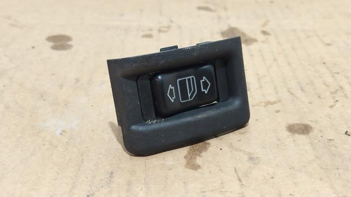 Przelacznik elektrycznej szyby Mercedes S-Klasse