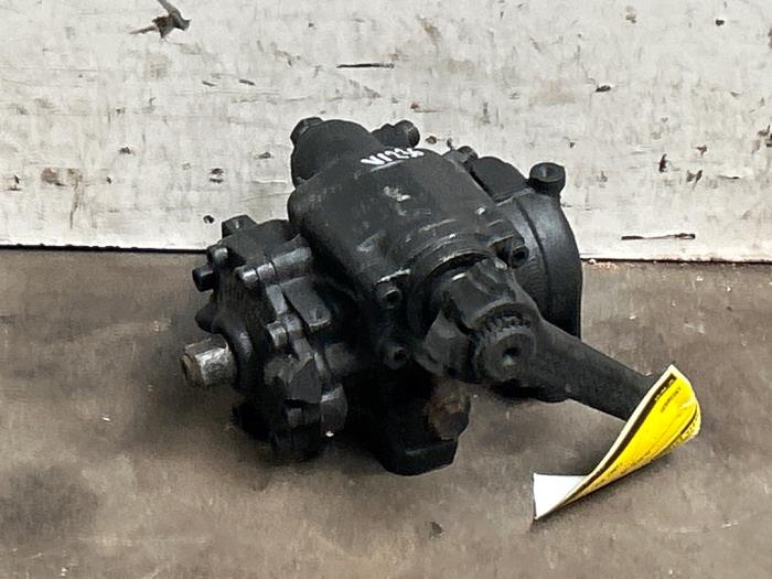 Steering box Mercedes CLK