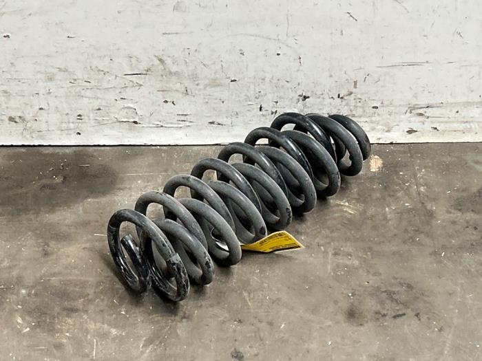 Muelle helicoidal detrás Mercedes GLC-Klasse