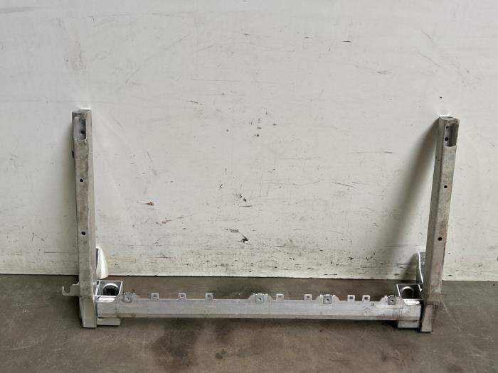 Radiatorbalken Mercedes A-Klasse