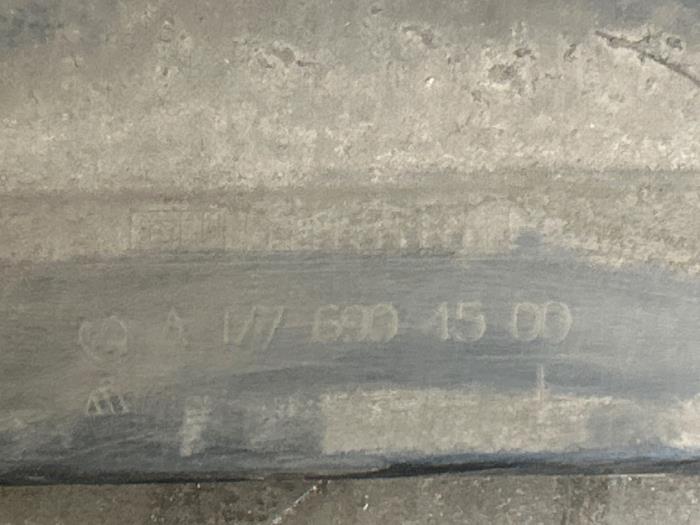 Schwelle links Mercedes A-Klasse