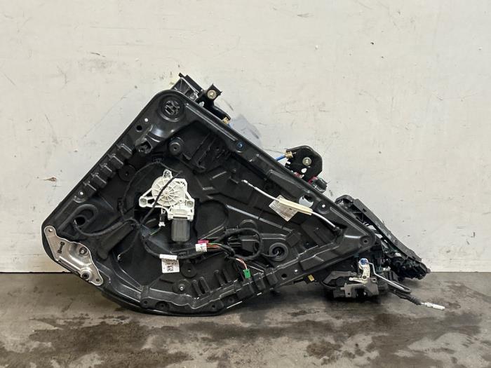 Rear door window mechanism 4-door, right Mercedes CLS-Klasse