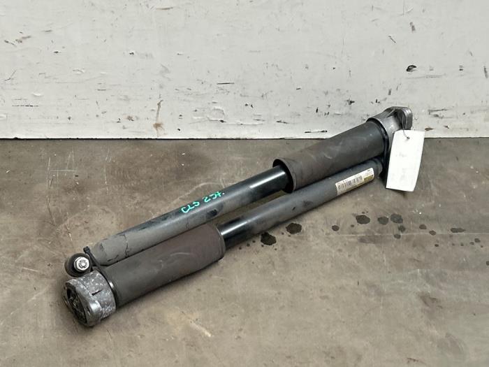 Shock absorber kit Mercedes CLS-Klasse