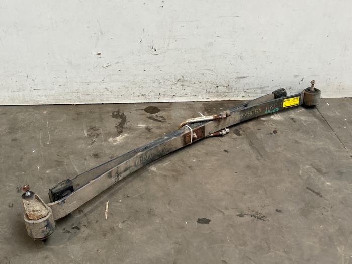 Ballesta detrás Mercedes Sprinter