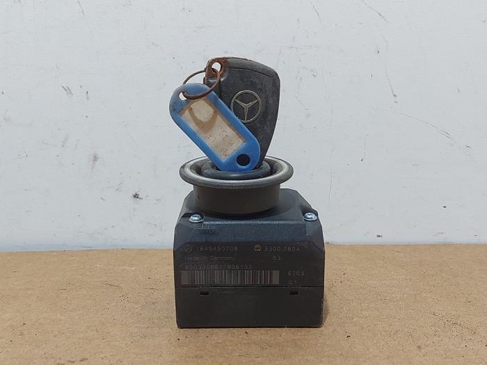 Serrure de contact + ordinateur Mercedes R-Klasse