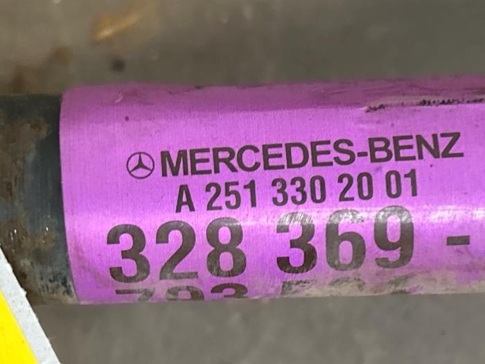 Front drive shaft, left Mercedes R-Klasse