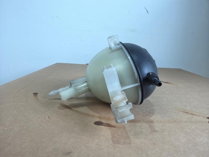 Expansion vessel Mercedes E-Klasse