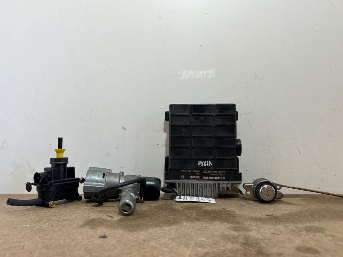 Kontaktslot + computer Mercedes 260SE-600SEL