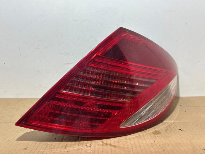 Luz trasera derecha Mercedes CL