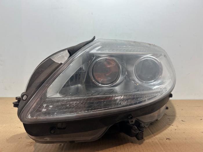 Koplamp links Mercedes CL