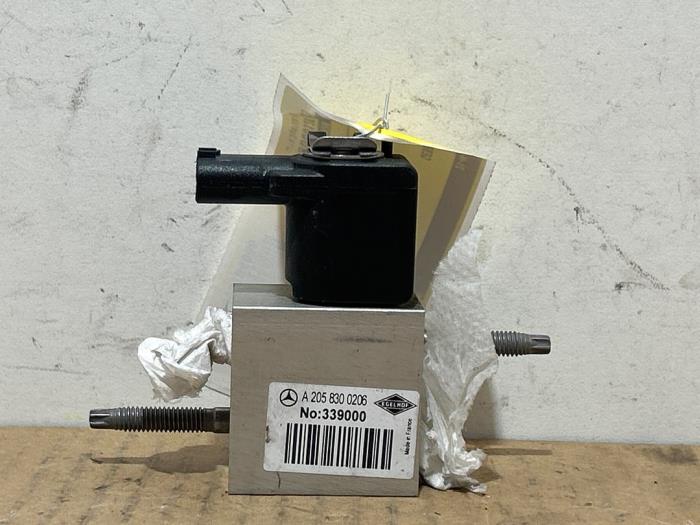 Válvula de expansión aire acondicionado Mercedes A-Klasse