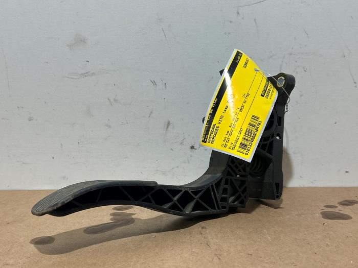 Pédale d'accélérateur Mercedes Vito
