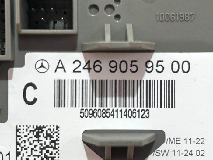 Ignition lock + computer Mercedes B-Klasse