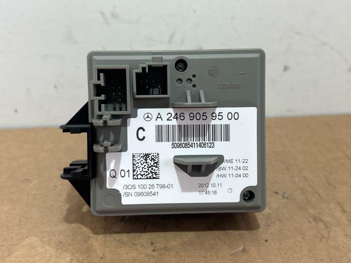 Ignition lock + computer Mercedes B-Klasse