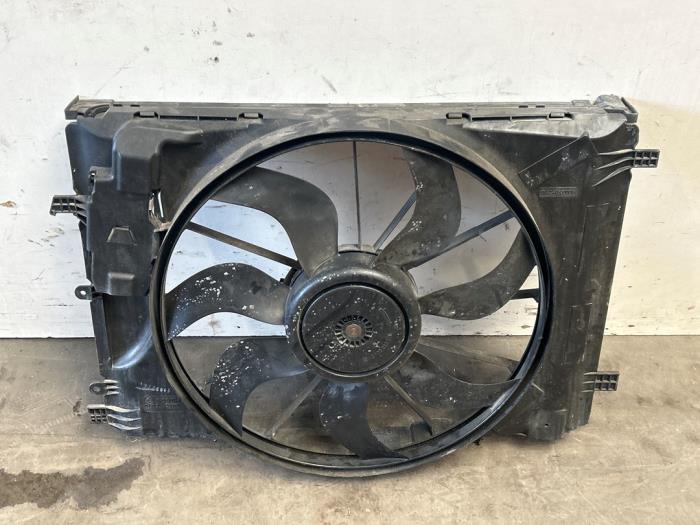Ventilateur de refroidissement moteur Mercedes B-Klasse