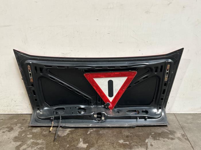 Couvercle coffre Mercedes 190E/D