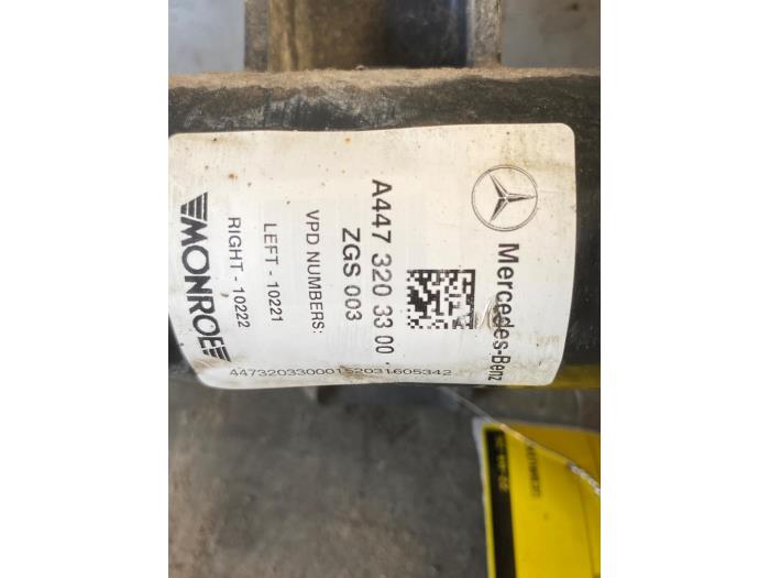 Amortisseur avant droit Mercedes Vito