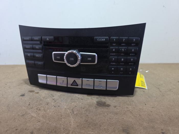 Radio Mercedes E-Klasse