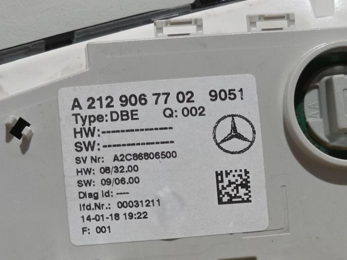 Luz interior delante Mercedes E-Klasse
