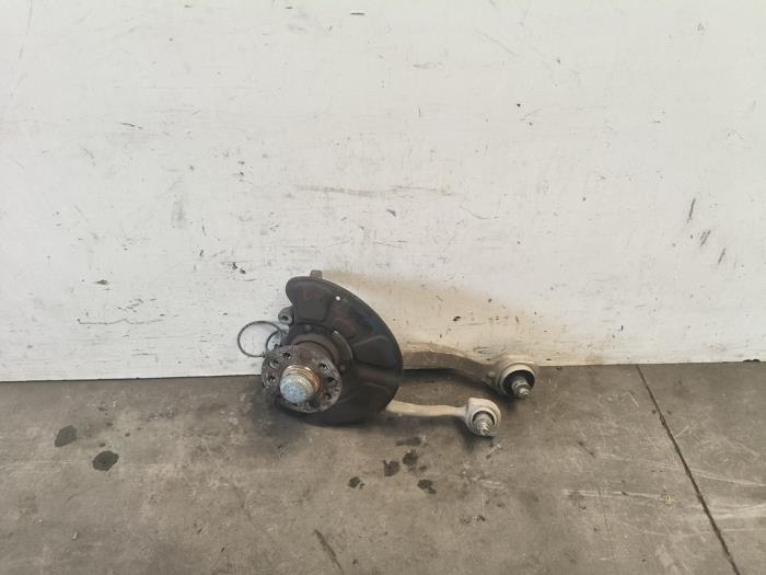 Knuckle, front right Mercedes E-Klasse