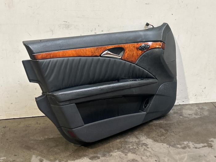 Portierbekleding 4Deurs links-voor Mercedes E-Klasse