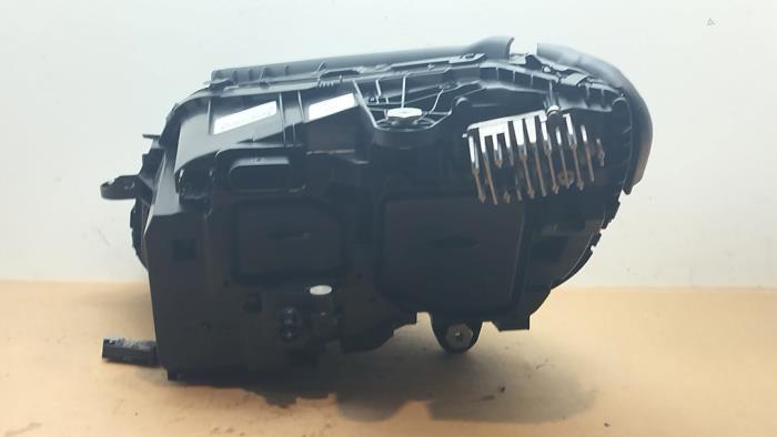 Reflektor prawy Mercedes C-Klasse