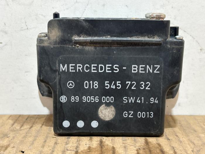 Przekaznik swiec zarowych Mercedes C-Klasse