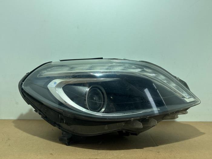 Faro derecha Mercedes B-Klasse
