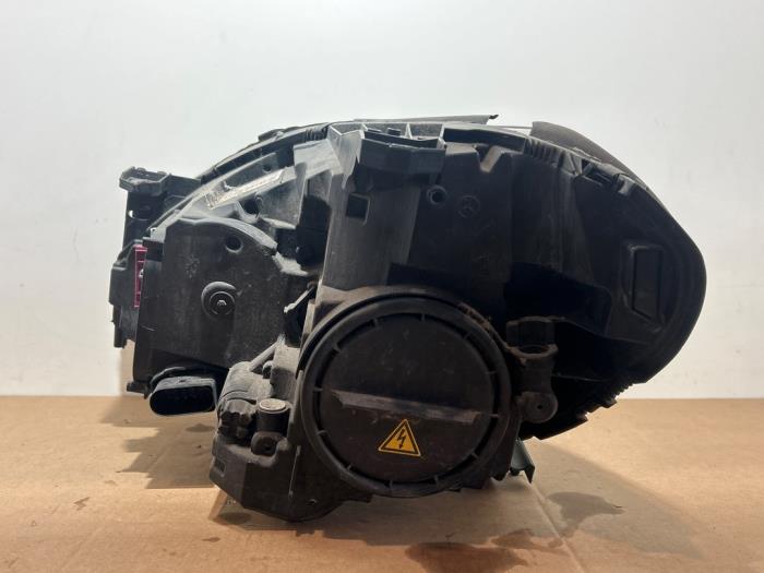 Faro derecha Mercedes B-Klasse