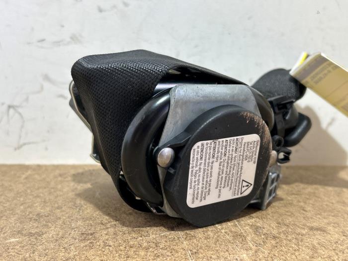 Rear seatbelt, right Mercedes A-Klasse