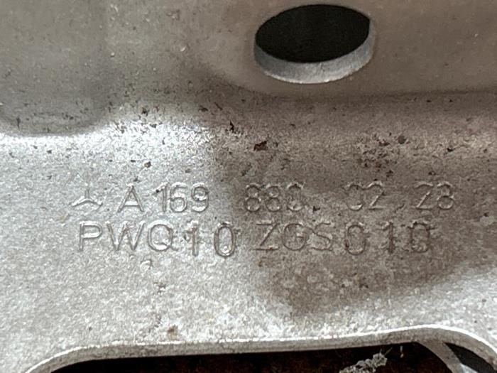 Motorhaube Scharnier Mercedes A-Klasse