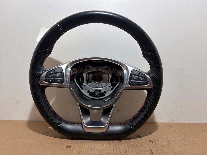 Volant Mercedes GLA